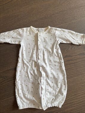 Kissy Kissy White Sleep Sack with Gold Bee Print - Kids Pajamas